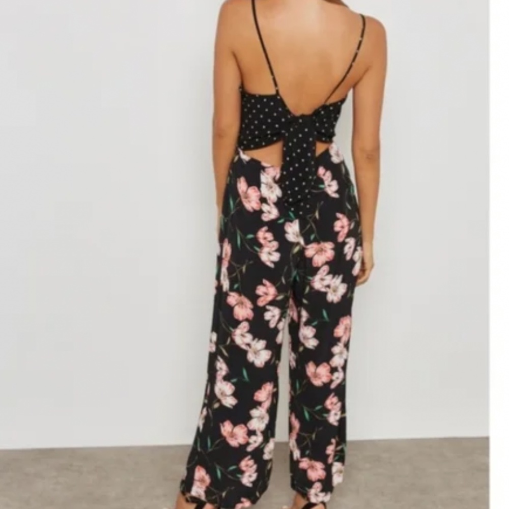 Topshop tie back jumpsuit - Picture 2 of 6
